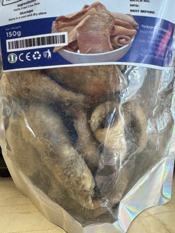 Dried Pomo (cow skin)